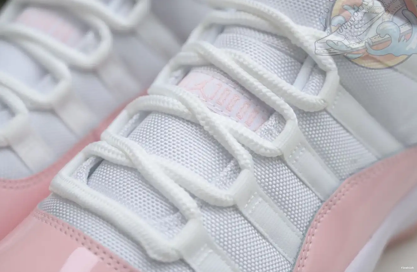 Jordan Air 11 WMNS Low Jordan 0616